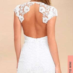 Romance Language White Backless Lace Dress